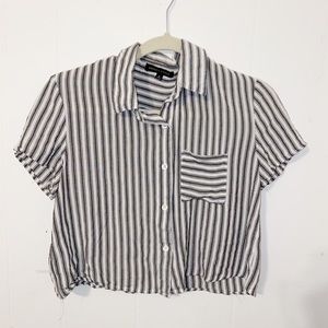 Kendall & Kylie Cropped Stripes Button-up